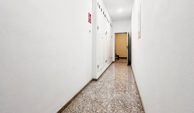 Återförsäljning - Apartment -
Torrevieja - Costa Blanca