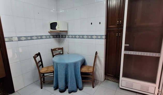 Reventa - Apartment -
Murcia - San Benito-patiño
