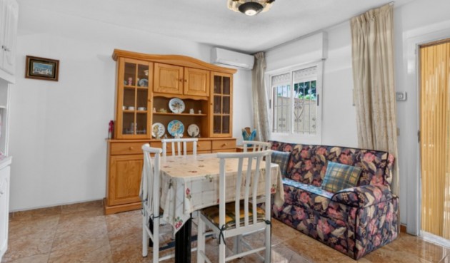 Brukt - Town House -
Torrevieja - Costa Blanca