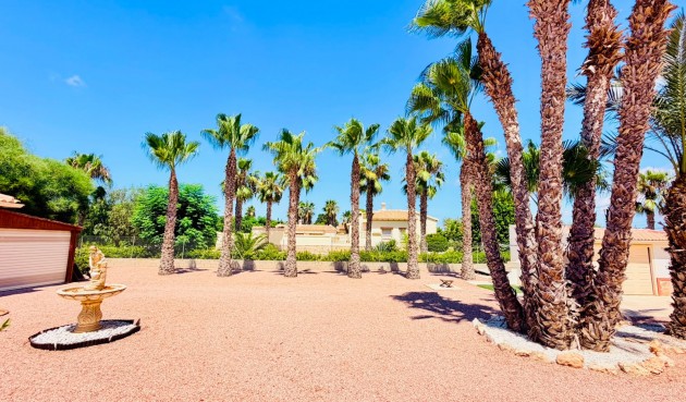 Reventa - Villa -
Daya Vieja - Costa Blanca