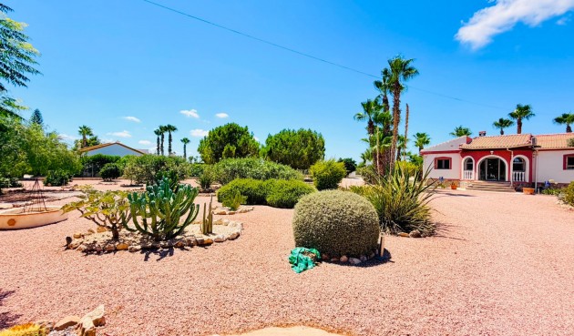 Reventa - Villa -
Daya Vieja - Costa Blanca