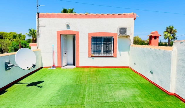 Reventa - Villa -
Daya Vieja - Costa Blanca