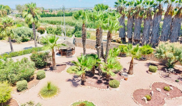 Reventa - Villa -
Daya Vieja - Costa Blanca