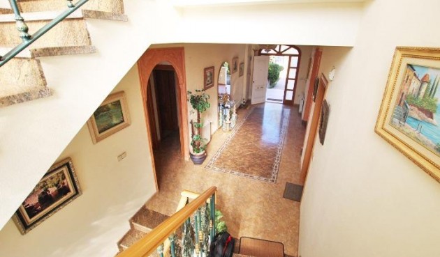 Brukt - Villa -
Elche - Altabix