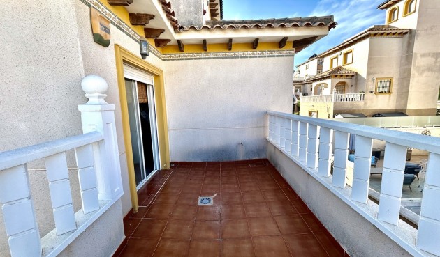 Brukt - Villa -
Villamartin - Costa Blanca