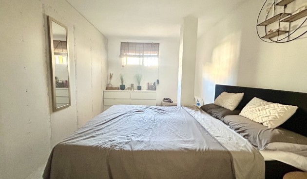 Brukt - Villa -
Villamartin - Costa Blanca