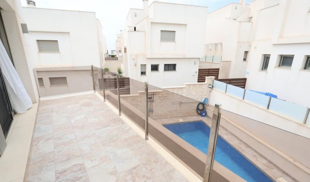 Reventa - Villa -
Orihuela Costa - Costa Blanca