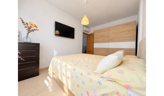 Reventa - Town House -
Daya Nueva - Costa Blanca