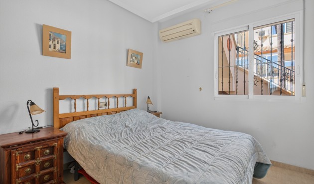 Brukt - Villa -
Orihuela Costa - Costa Blanca