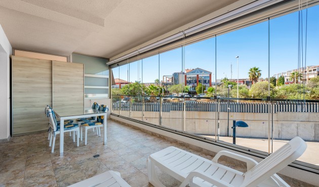 Återförsäljning - Apartment -
Orihuela Costa - Los Dolses