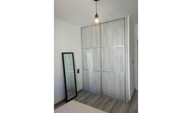 Reventa - Apartment -
Torrevieja - Centro