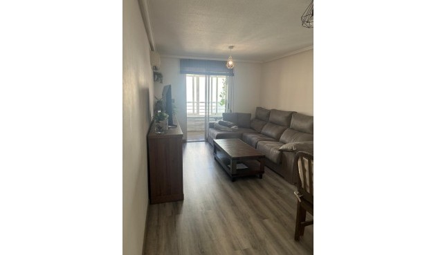 Reventa - Apartment -
Torrevieja - Centro