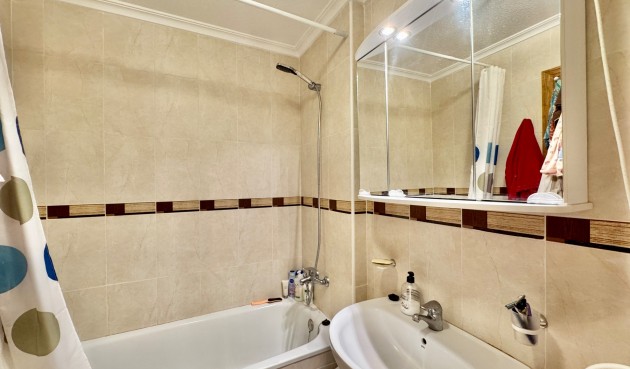 Brukt - Apartment -
Orihuela Costa - Costa Blanca