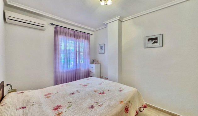 Brukt - Apartment -
Orihuela Costa - Costa Blanca