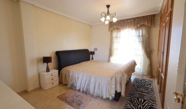 Brukt - Villa -
Orihuela Costa - Costa Blanca