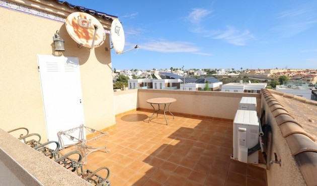 Brukt - Villa -
Orihuela Costa - Costa Blanca