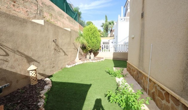 Brukt - Villa -
Orihuela Costa - Costa Blanca