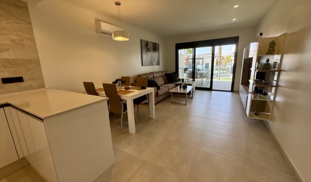 Brukt - Apartment -
Guardamar del Segura - El Raso