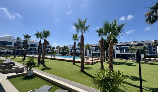 Brukt - Apartment -
Guardamar del Segura - El Raso