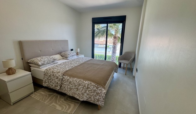 Brukt - Apartment -
Guardamar del Segura - El Raso
