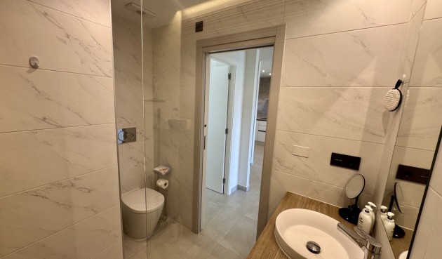 Brukt - Apartment -
Guardamar del Segura - El Raso