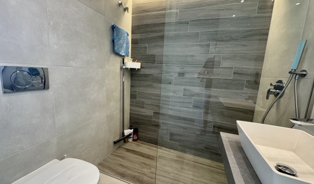 Brukt - Apartment -
Guardamar del Segura - El Raso