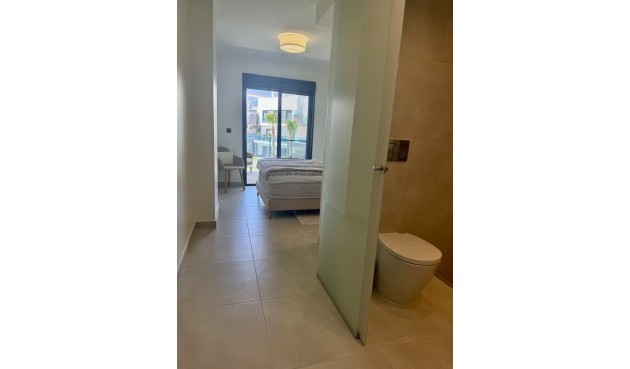 Brukt - Apartment -
Guardamar del Segura - El Raso