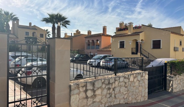 Brukt - Apartment -
Algorfa - Inland