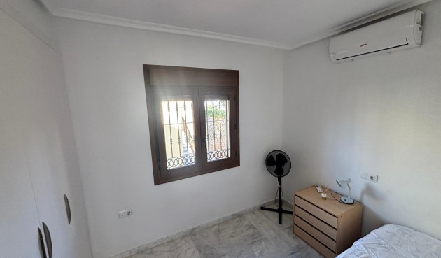 Brukt - Apartment -
Algorfa - Inland
