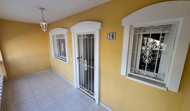 Brukt - Town House -
Benijofar - Costa Blanca