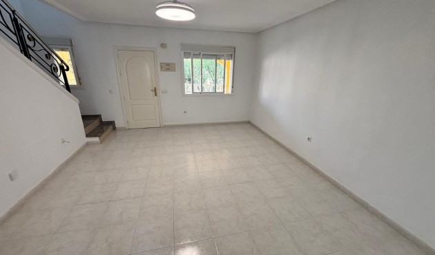 Brukt - Town House -
Benijofar - Costa Blanca