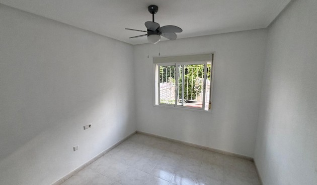 Brukt - Town House -
Benijofar - Costa Blanca