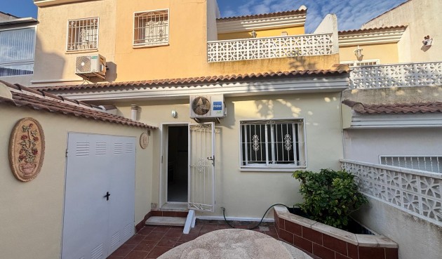 Brukt - Town House -
Benijofar - Costa Blanca