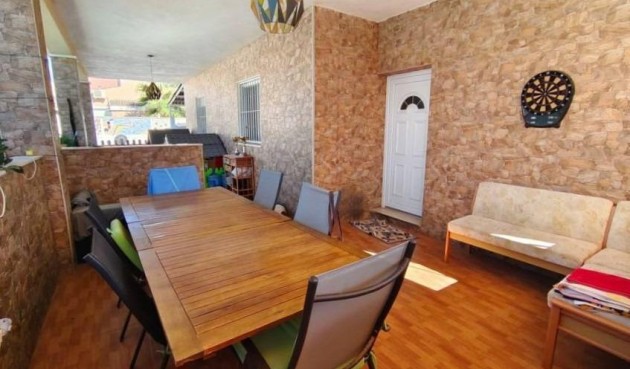 Brukt - Villa -
Torrevieja - Torreta Florida