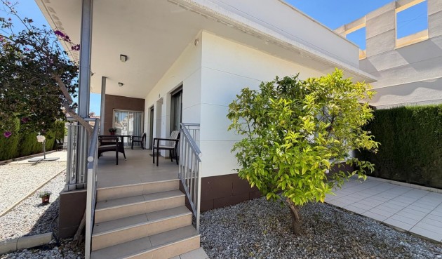 Reventa - Villa -
Ciudad Quesada - Dona Pepa