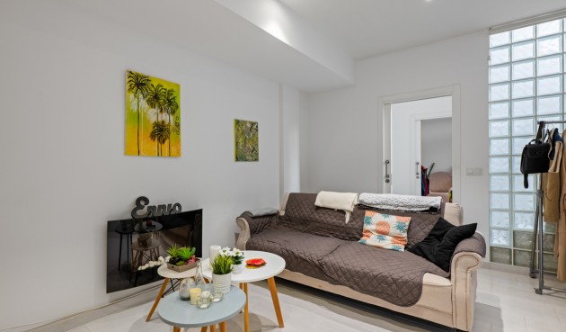 Reventa - Town House -
Torrevieja - Costa Blanca