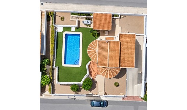 Återförsäljning - Villa -
Ciudad Quesada - Costa Blanca