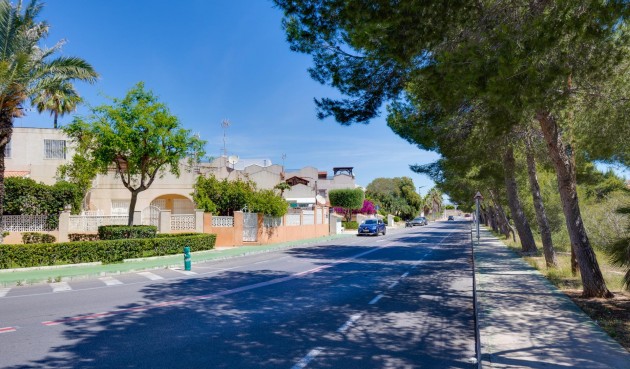 Brukt - Bungalow -
Torrevieja - Los Balcones