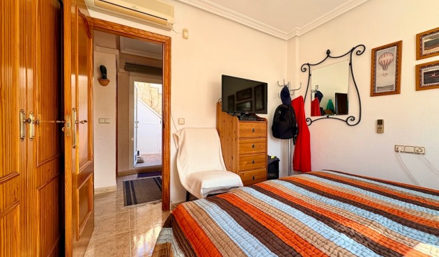Brukt - Town House -
Orihuela Costa - Costa Blanca