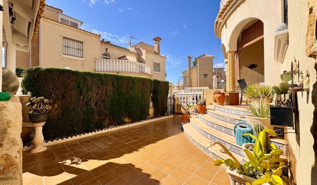 Brukt - Town House -
Orihuela Costa - Costa Blanca