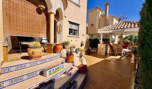 Brukt - Town House -
Orihuela Costa - Costa Blanca