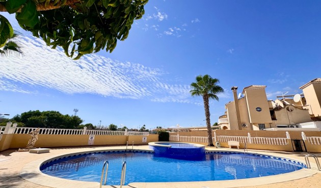 Brukt - Town House -
Orihuela Costa - Costa Blanca