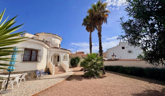 Brukt - Villa -
Rojales - Inland
