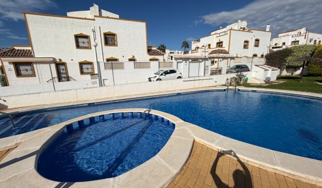 Brukt - Town House -
Orihuela - Inland