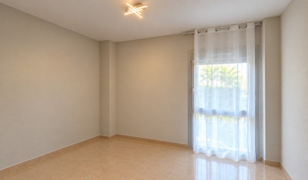 Återförsäljning - Apartment -
Vistabella Golf Entre Naranjos - Inland