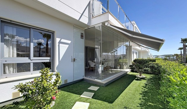 Återförsäljning - Apartment -
Vistabella Golf Entre Naranjos - Inland