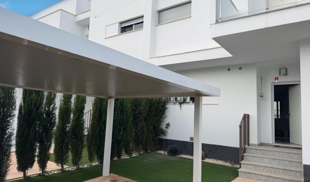 Återförsäljning - Apartment -
Vistabella Golf Entre Naranjos - Inland
