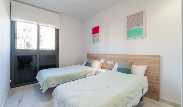 Återförsäljning - Apartment -
Orihuela Costa - Costa Blanca