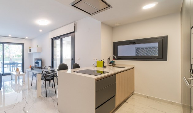 Återförsäljning - Apartment -
Orihuela Costa - Costa Blanca