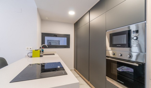 Återförsäljning - Apartment -
Orihuela Costa - Costa Blanca
